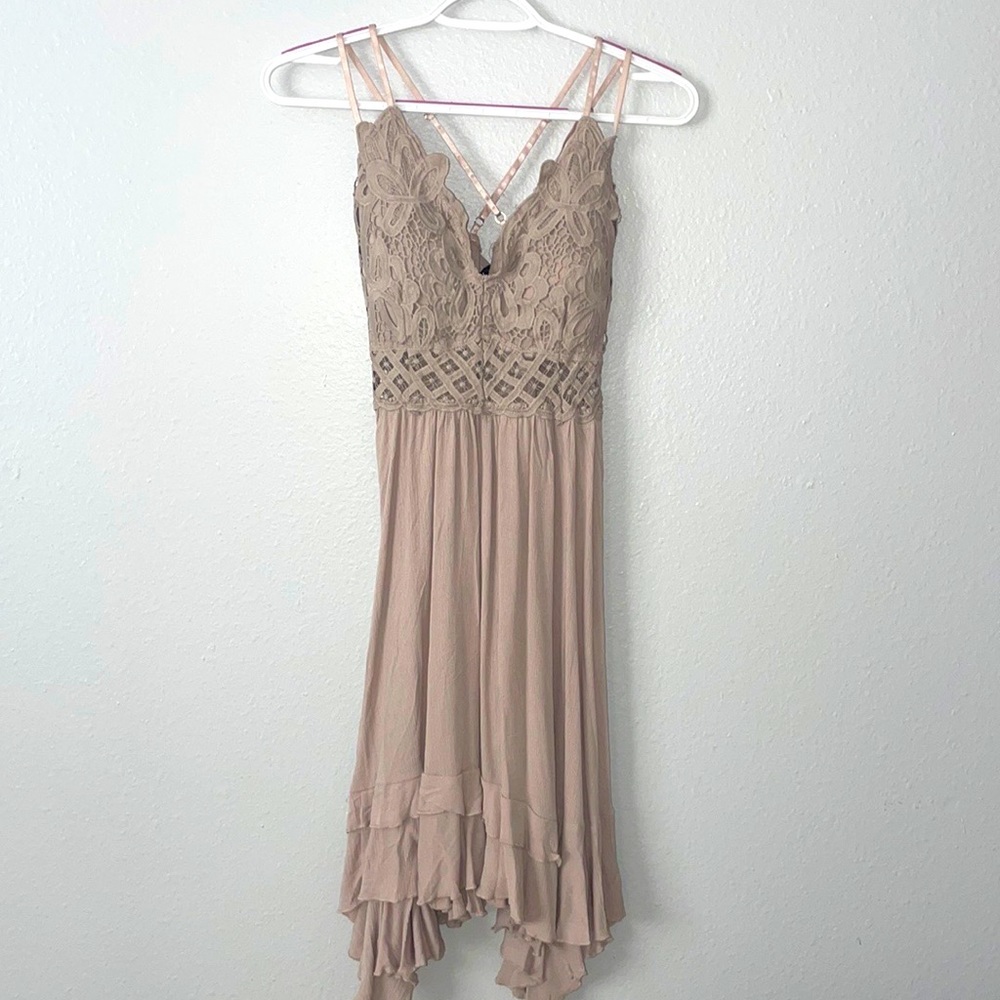 lace top flowy dress